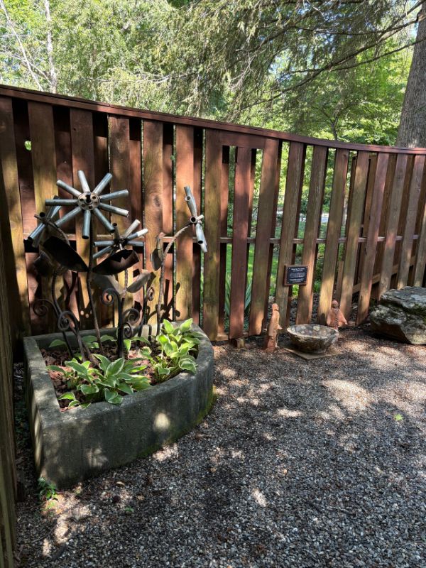 memorial-garden-600x800